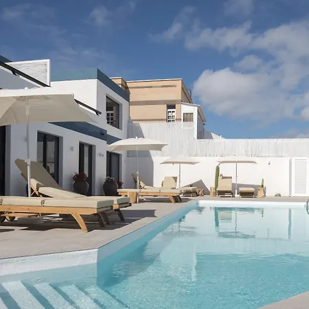 Luxury With Heated Pool Iii - Adults Only Daire Telde